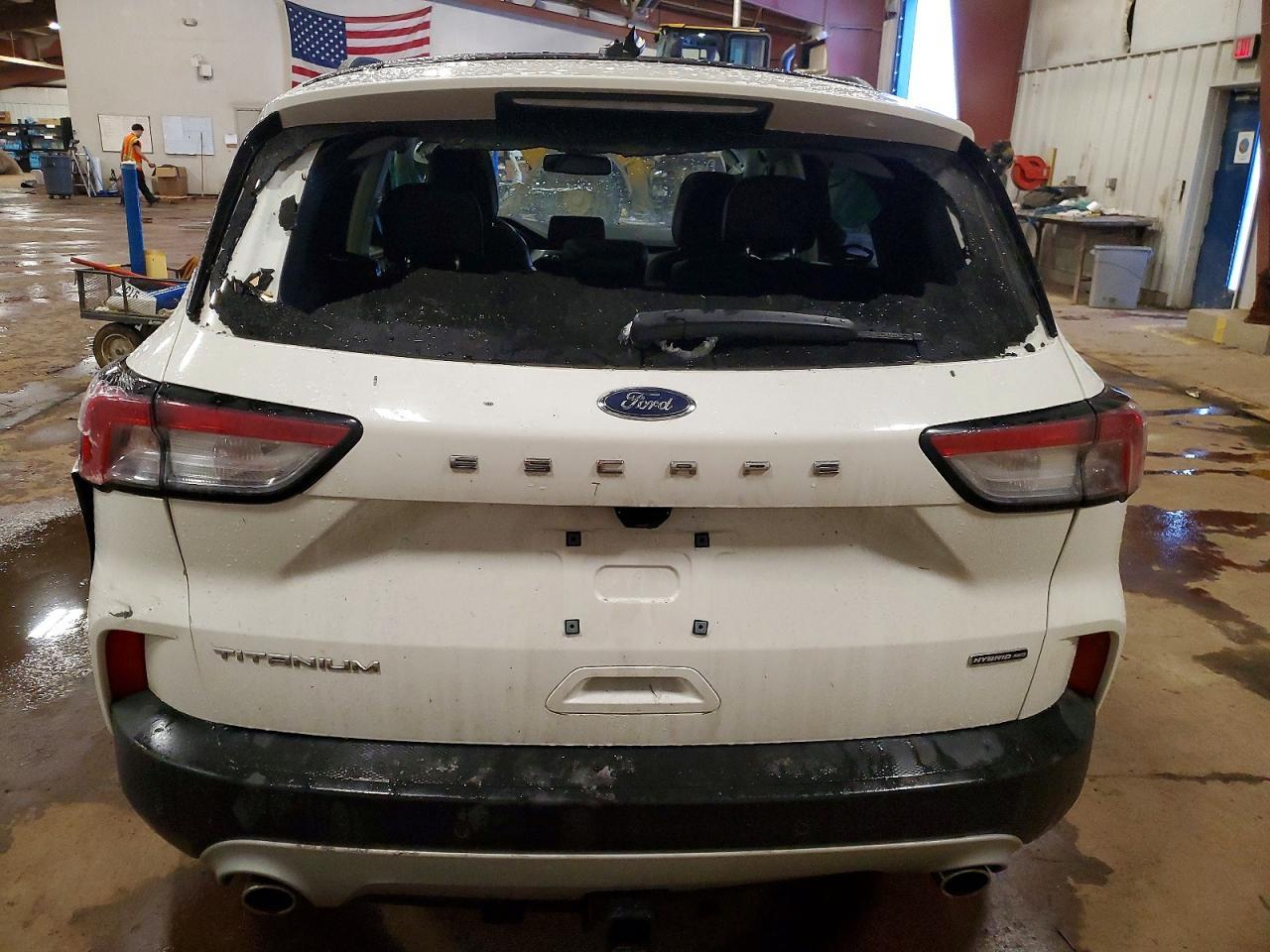 2022 Ford Escape Titanium