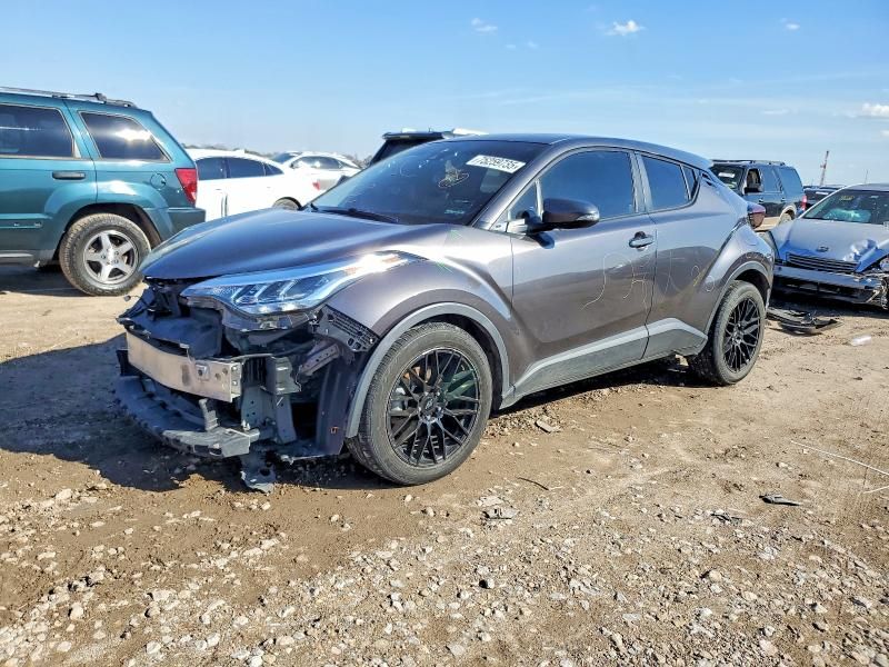 2020 Toyota C-hr xle