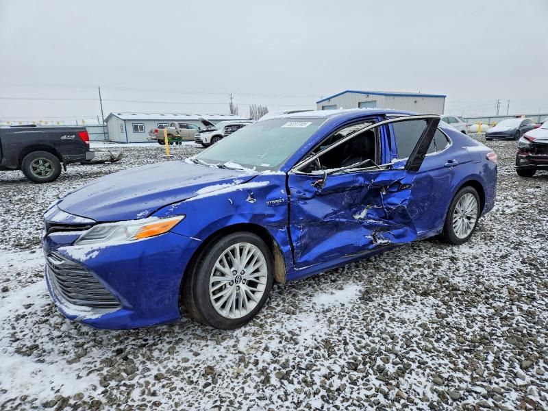 2018 Toyota Camry Hybrid xle