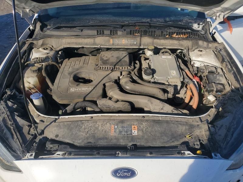 2018 Ford Fusion se Hybrid