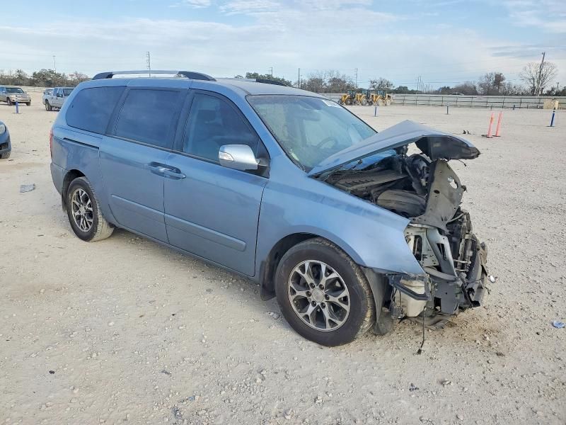 2014 KIA Sedona lx