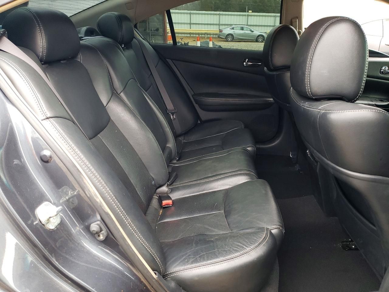 2013 Nissan Maxima s