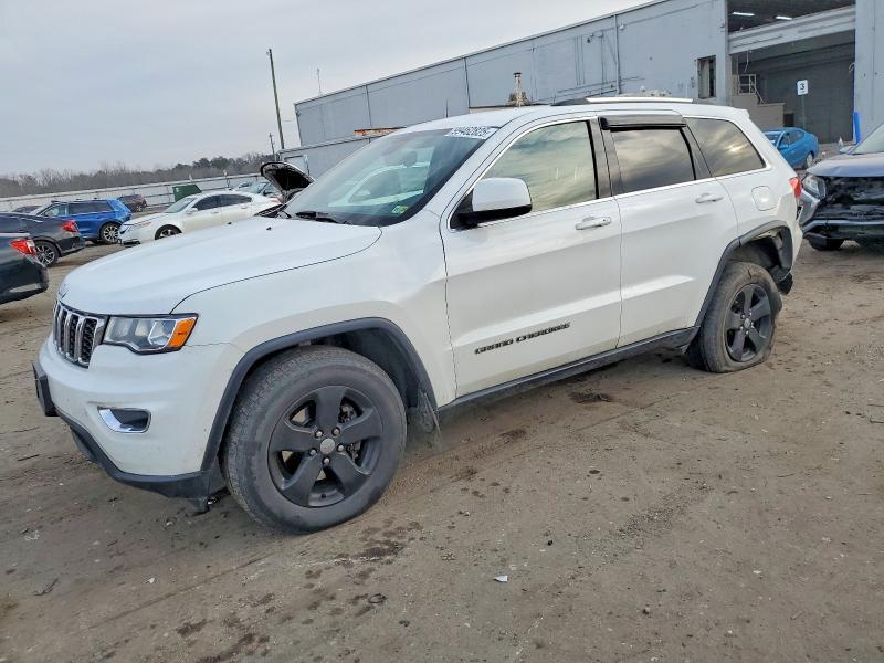 2017 Jeep Grand Cherokee Laredo