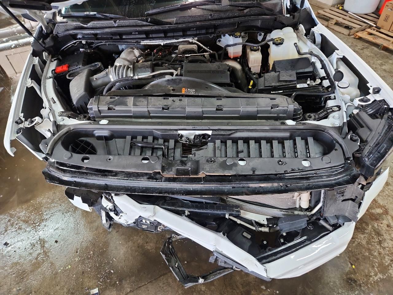 2024 GMC Sierra K2500 AT4