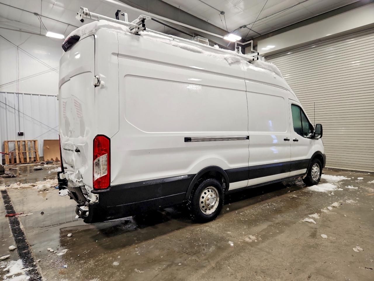 2023 Ford Transit Cargo van t