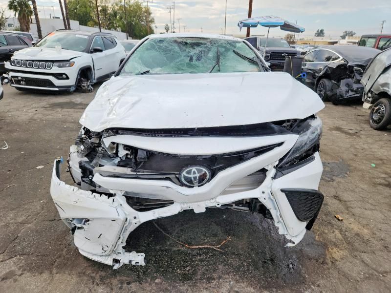 2024 Toyota Camry se Night Shade