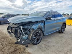 Infiniti Vehiculos salvage en venta: 2023 Infiniti Qx55 Essential