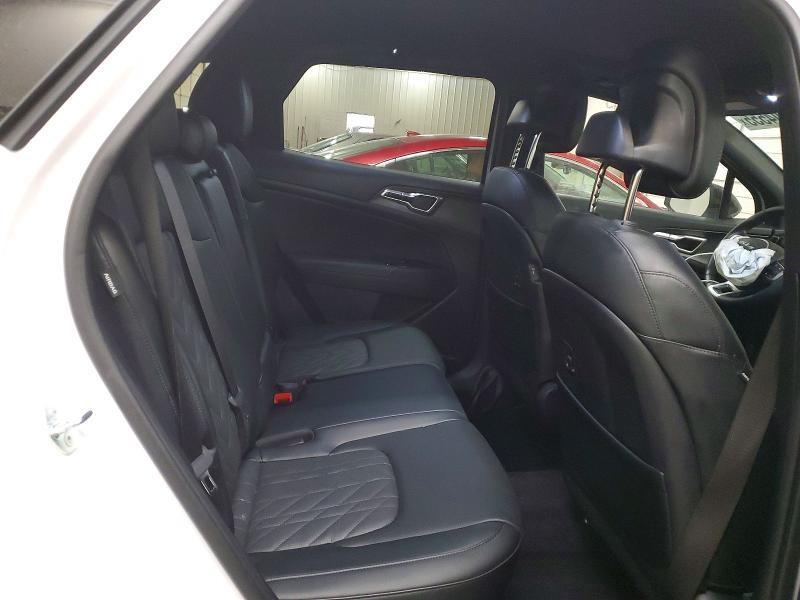 2025 KIA Sportage x Line