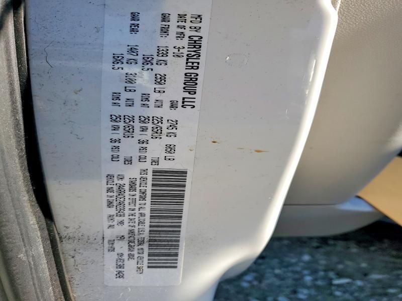 2010 Chrysler Town & Country lx