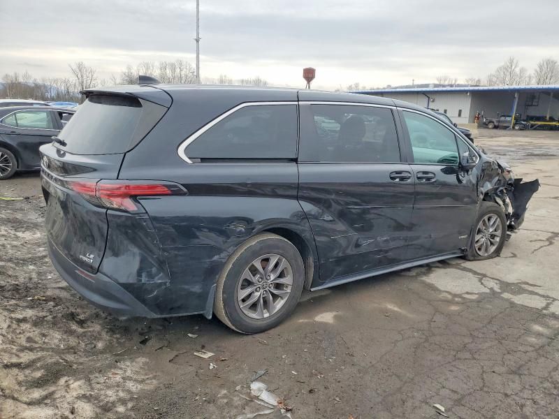 2021 Toyota Sienna le