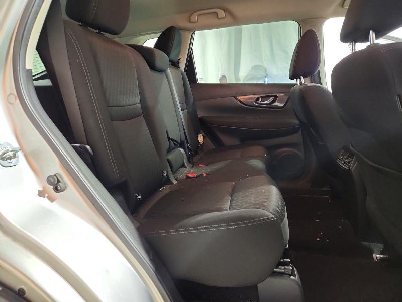 2019 Nissan Rogue s aw