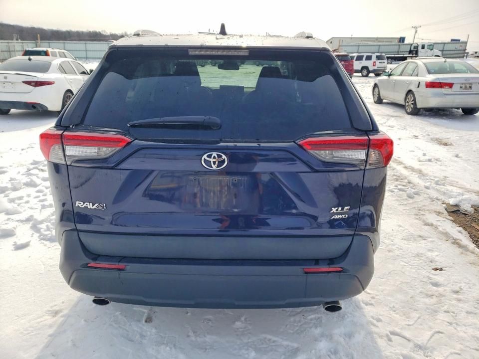 2020 Toyota Rav4 xle Premium