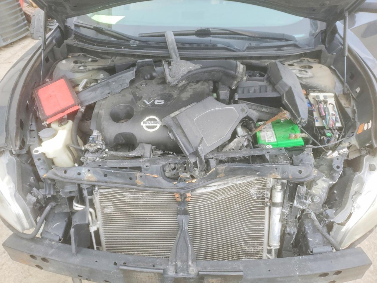 2010 Nissan Maxima s