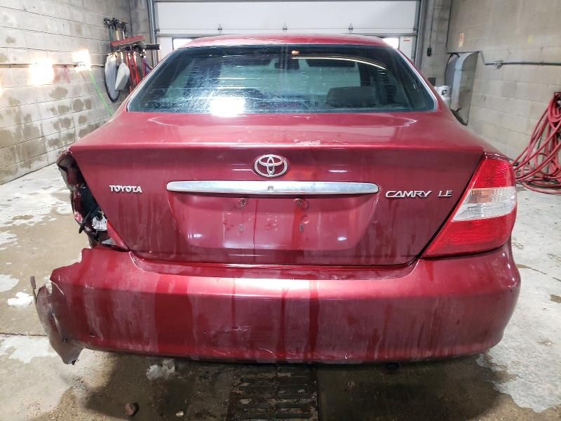 2004 Toyota Camry le