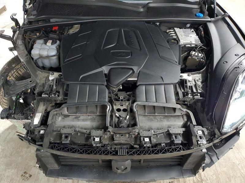 2024 Porsche Cayenne