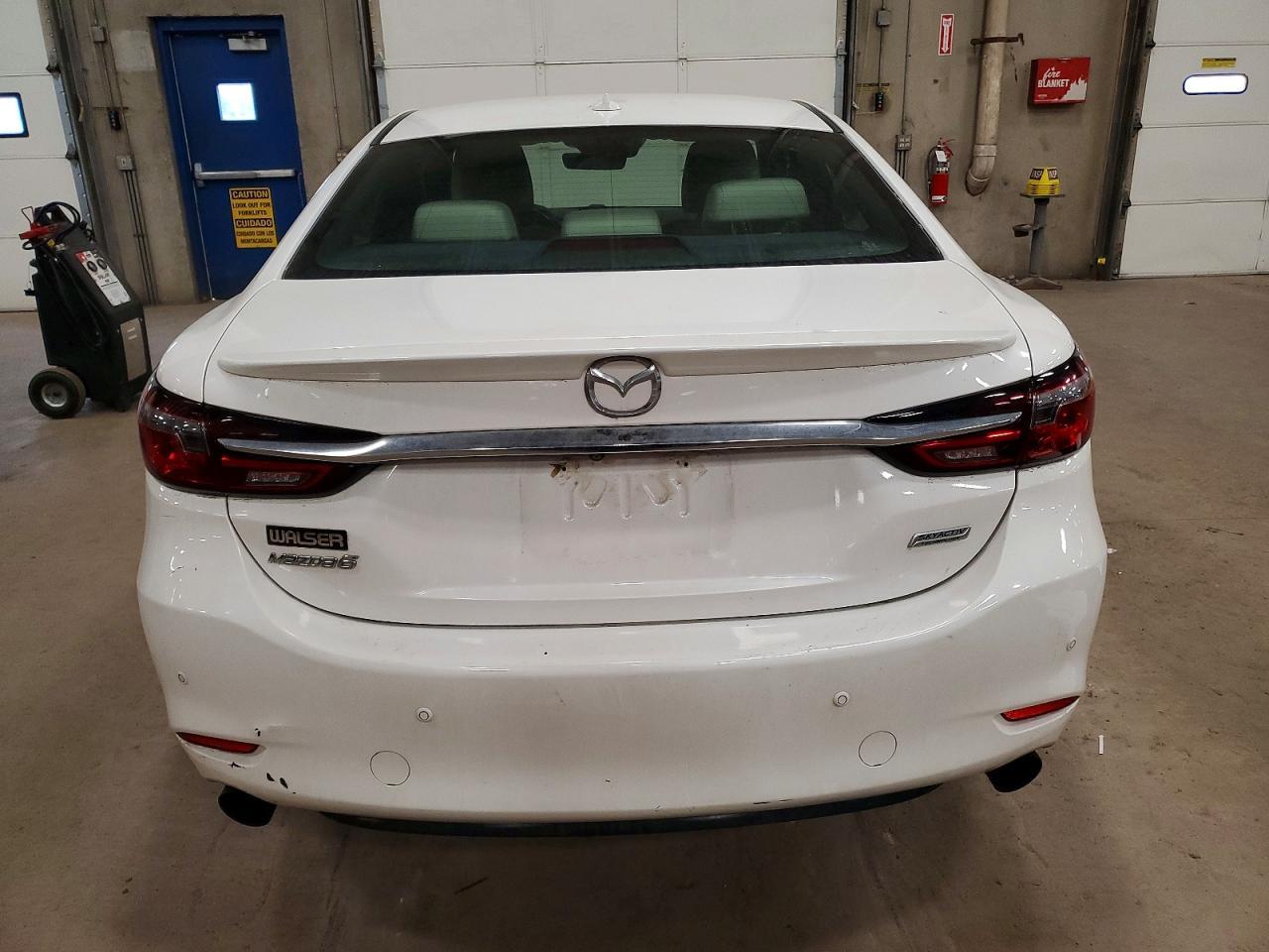 2018 Mazda 6 Signature