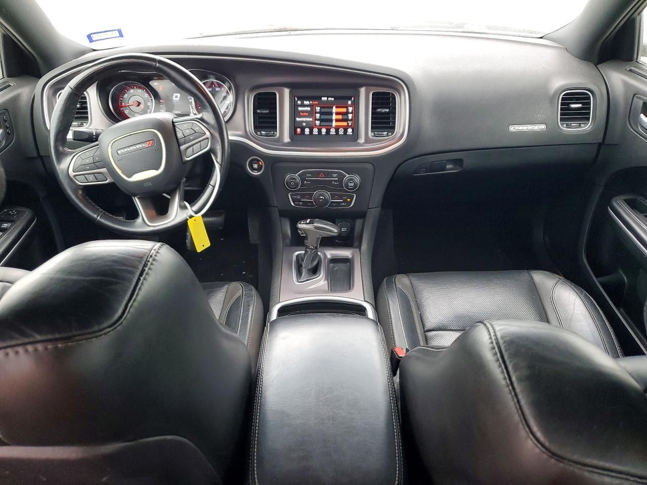 2020 Dodge Charger sxt