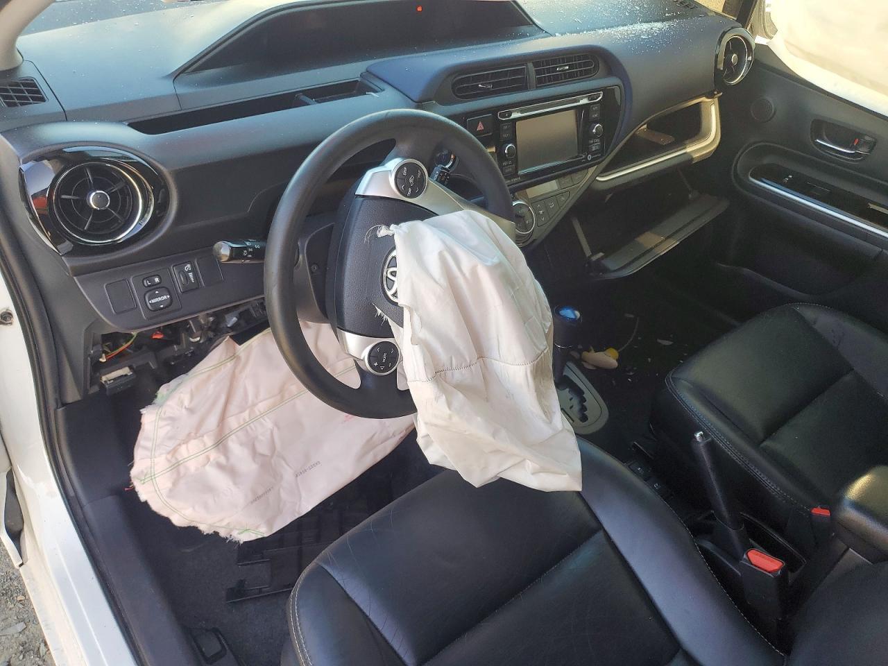 2016 Toyota Prius c