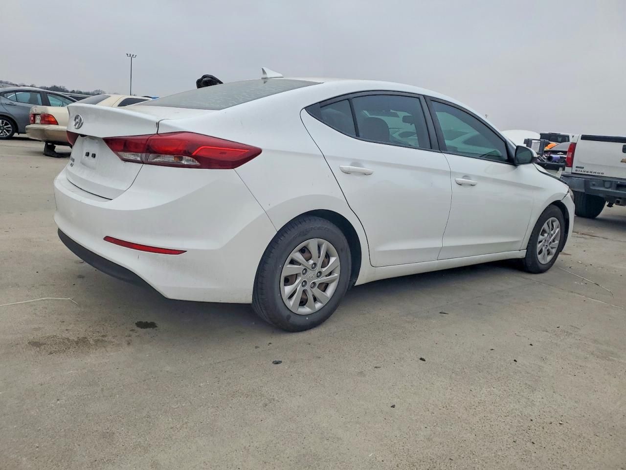 2018 Hyundai Elantra se