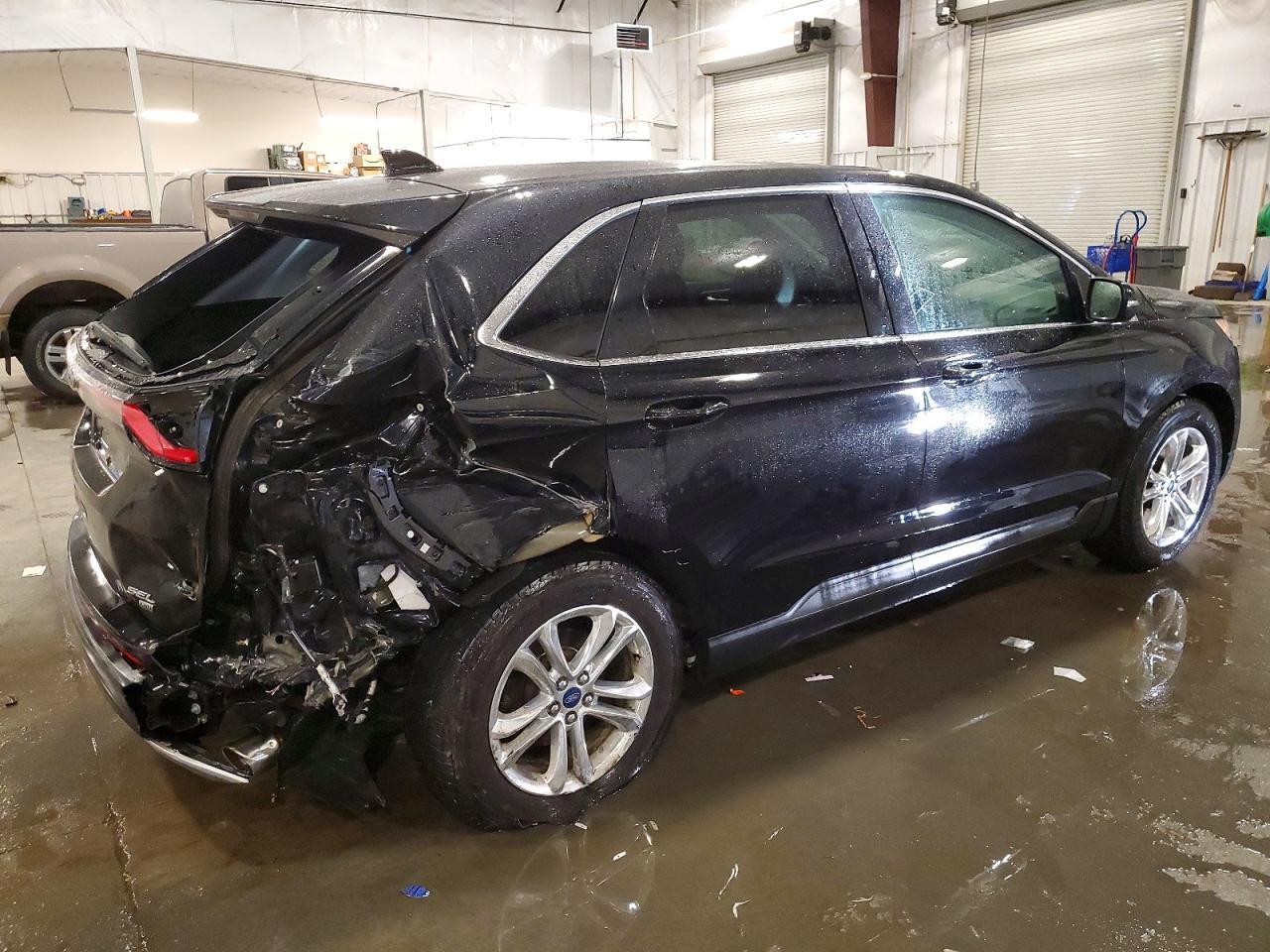 2016 Ford Edge sel