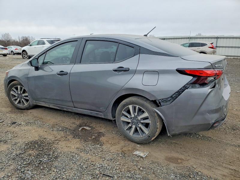 2024 Nissan Versa s