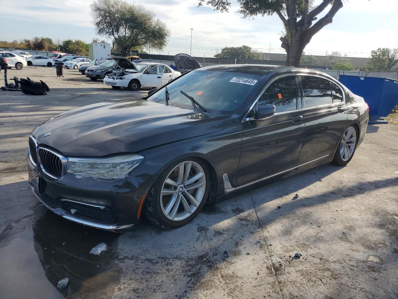 2018 BMW 750 xi