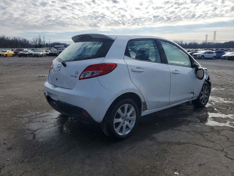2013 Mazda 2