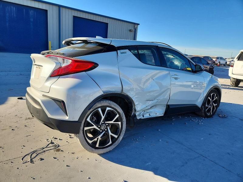 2019 Toyota C-hr xle