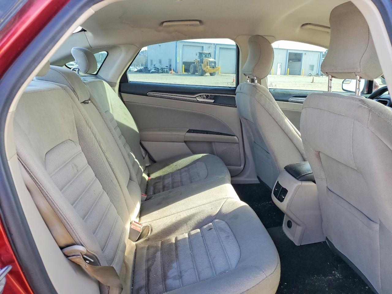 2017 Ford Fusion se