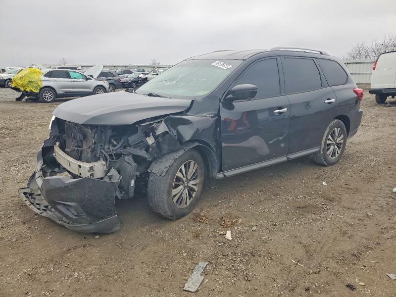 2019 Nissan Pathfinder s