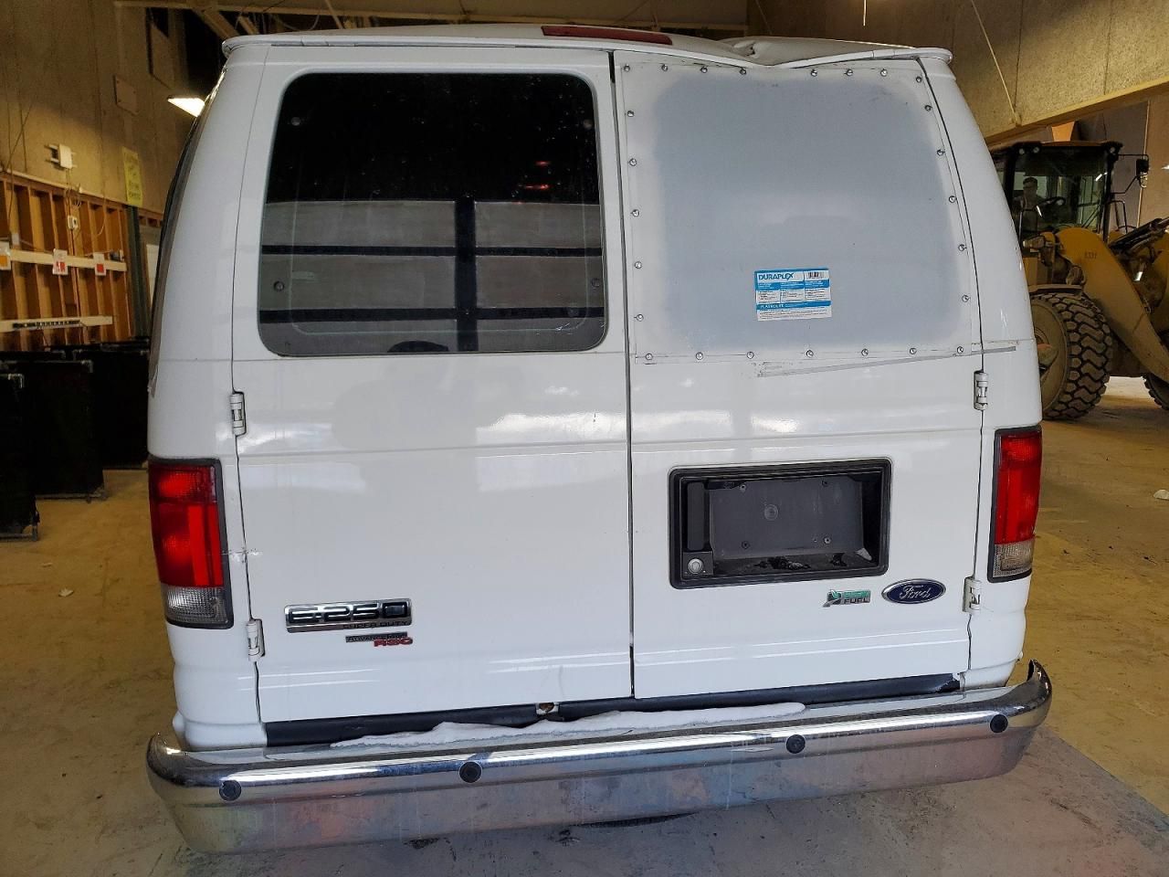 2014 Ford Econoline E350 Super Duty Wagon