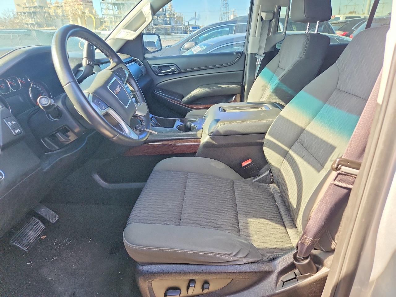 2015 GMC Yukon xl C1500 sle