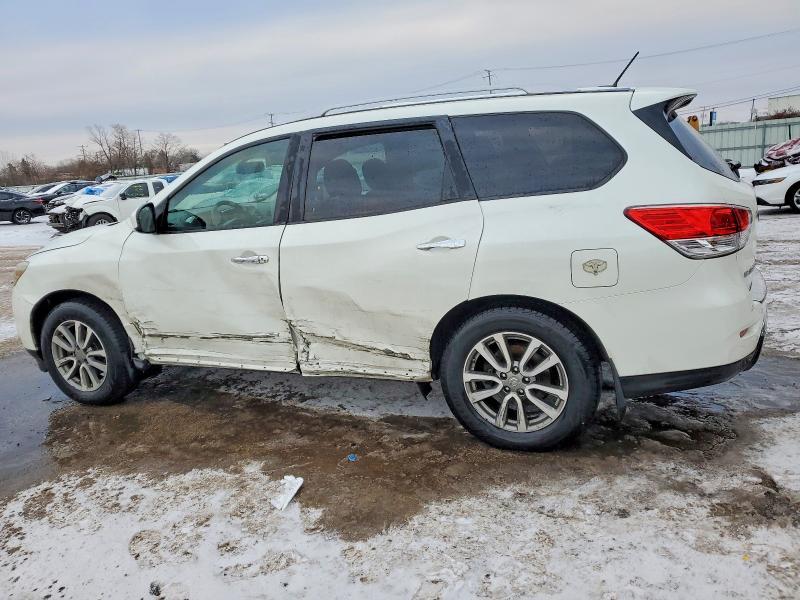 2015 Nissan Pathfinder s