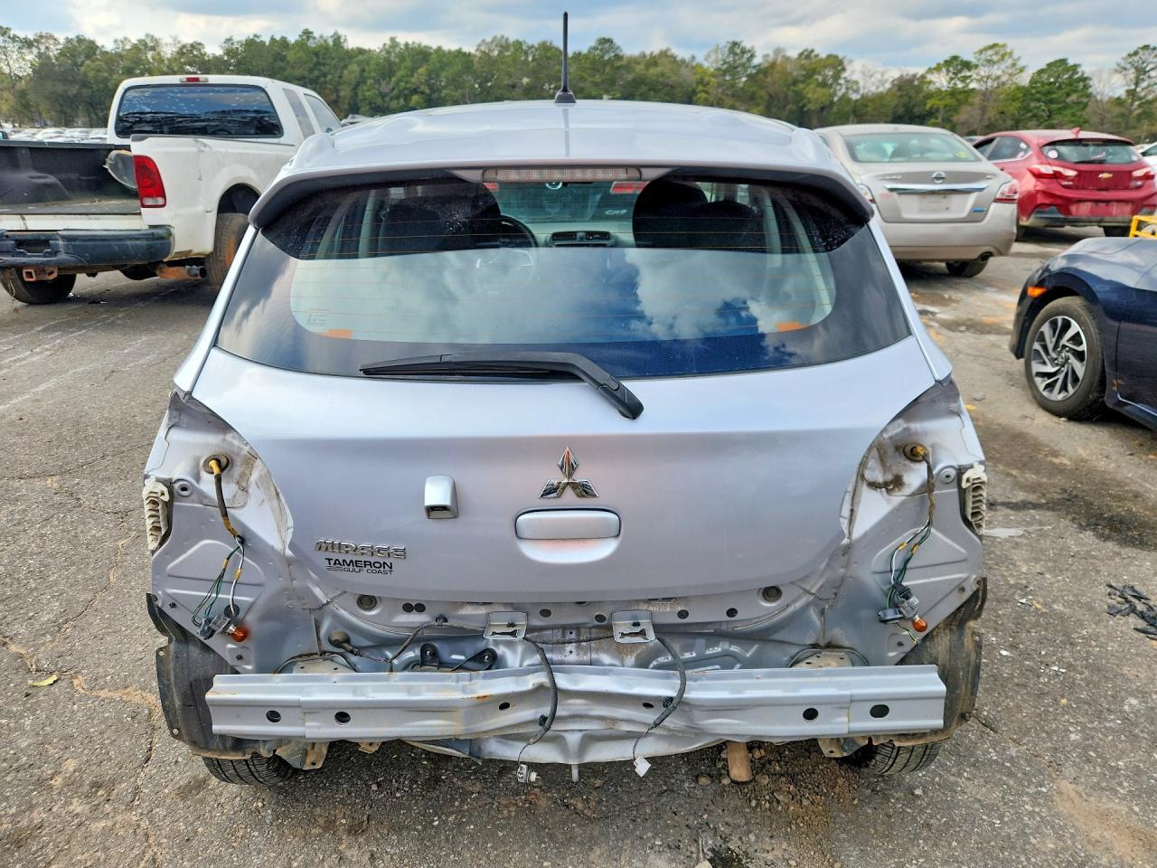 2021 Mitsubishi Mirage es