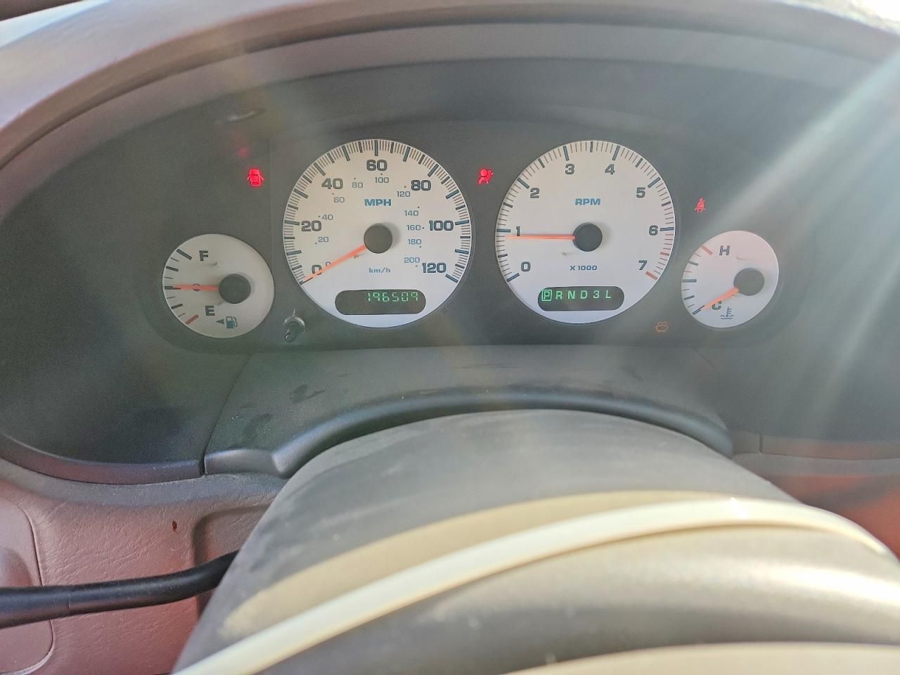 2001 Chrysler Town & Country lx