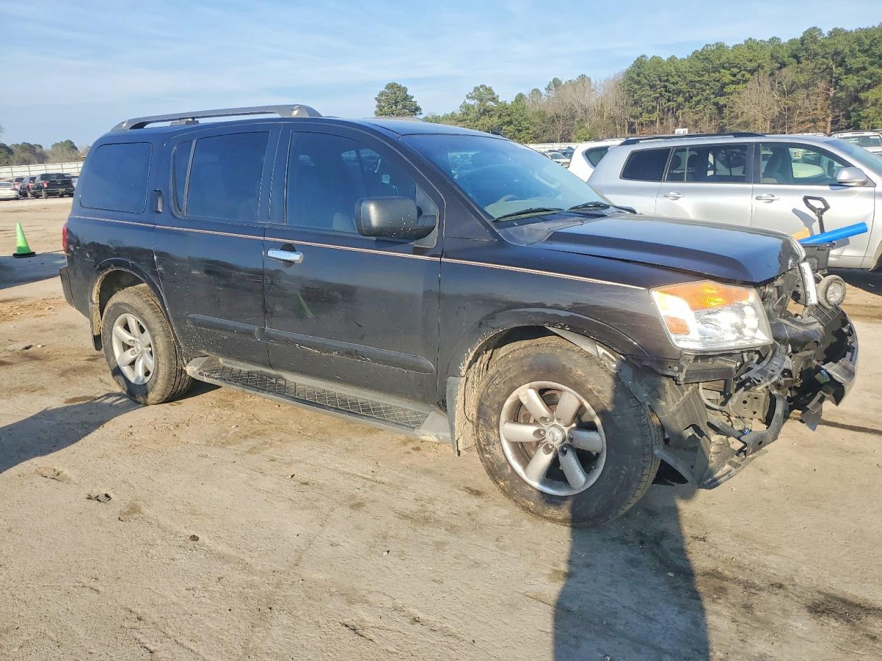 2015 Nissan Armada sv