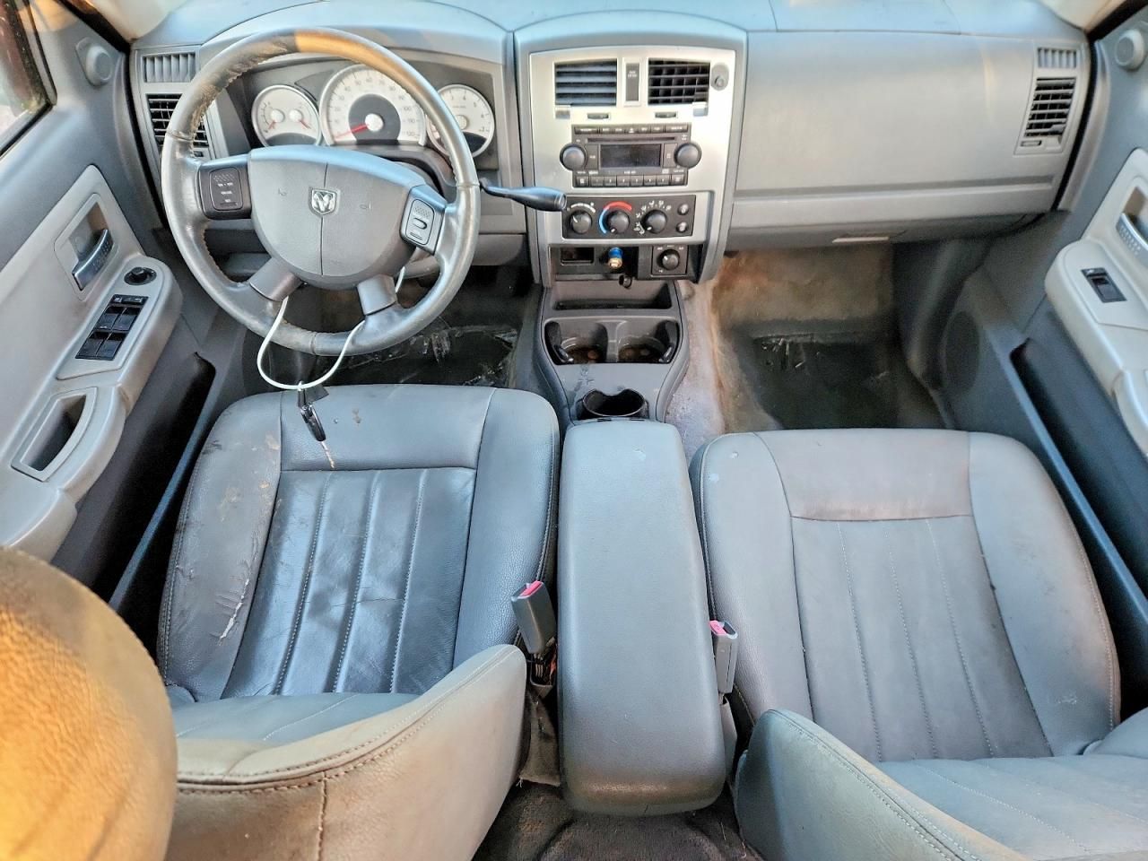 2005 Dodge Dakota Quad Laramie