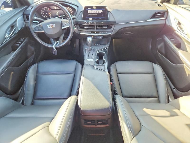 2024 Cadillac CT4 Luxury +
