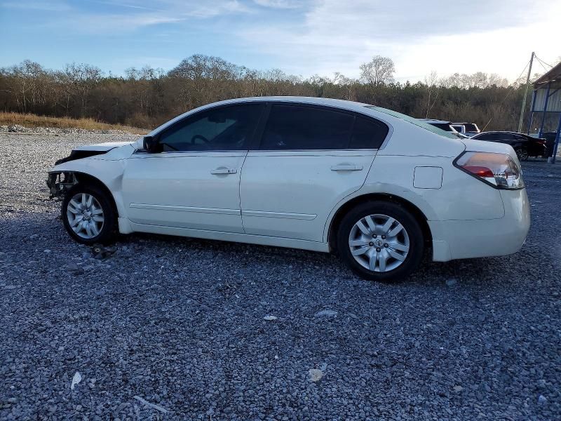 2010 Nissan Altima Base