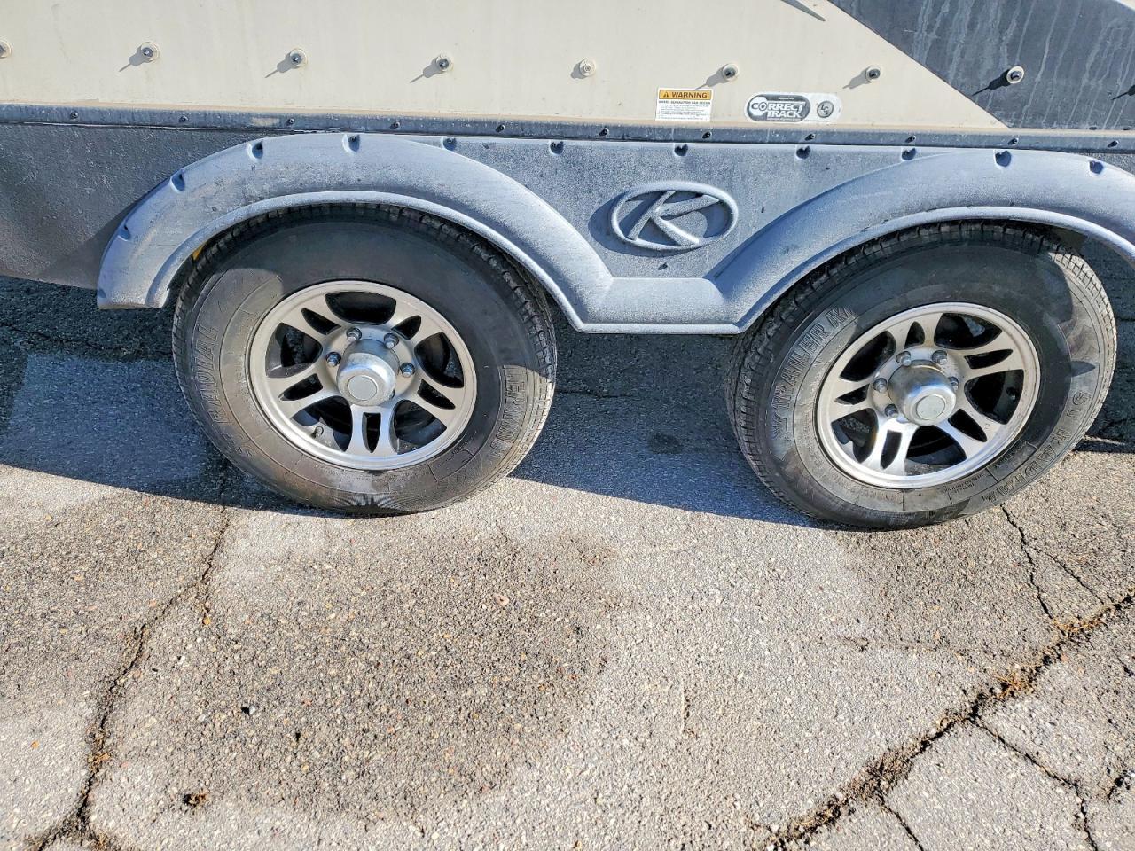 2016 Keystone Premier Camper