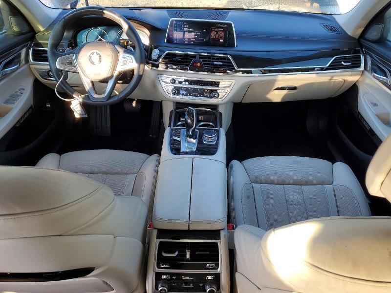 2016 BMW 750 xi