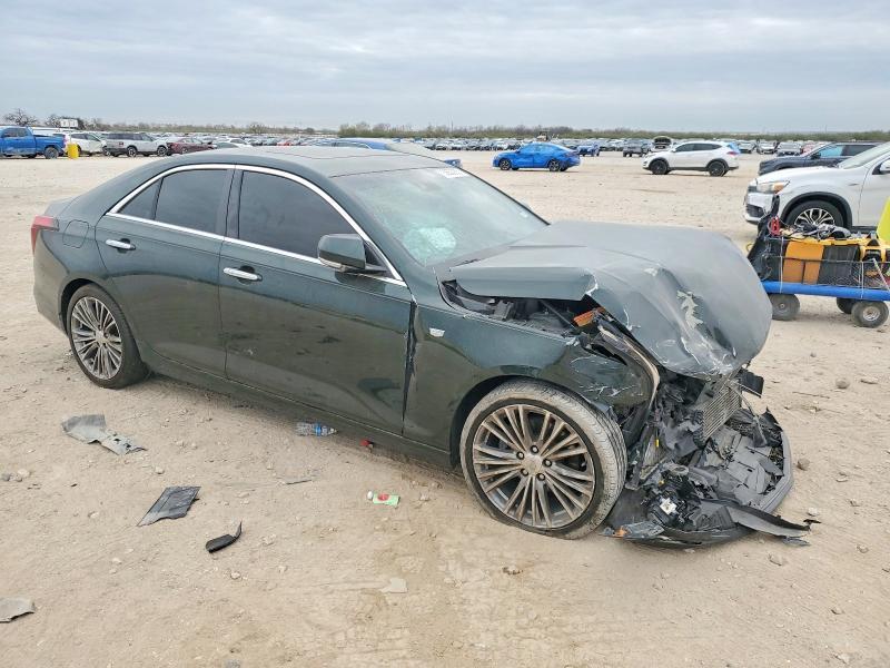 2021 Cadillac CT4 Premium Luxury