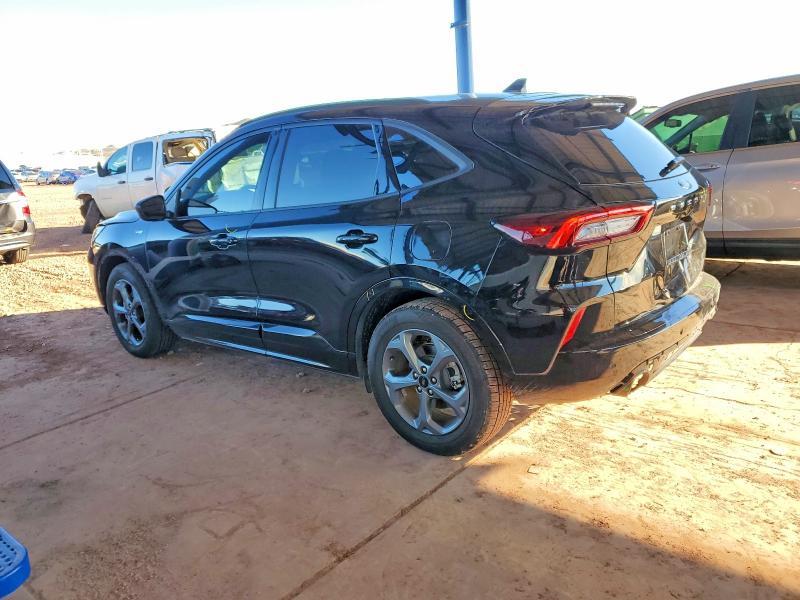 2023 Ford Escape st Line