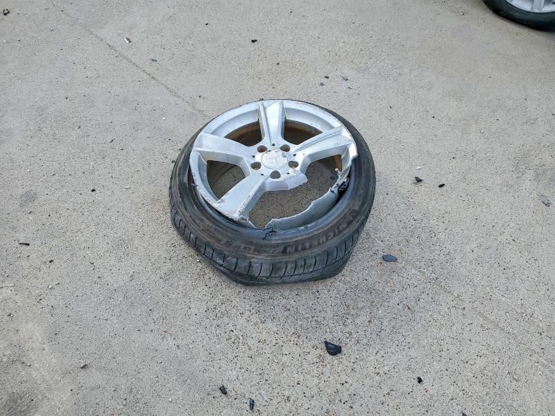 2015 Mercedes-Benz C 250