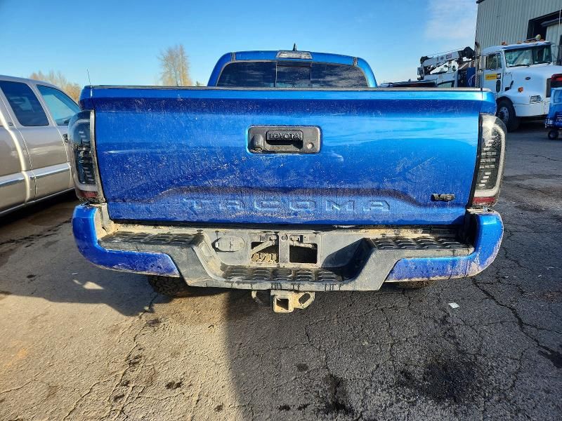 2017 Toyota Tacoma Double cab