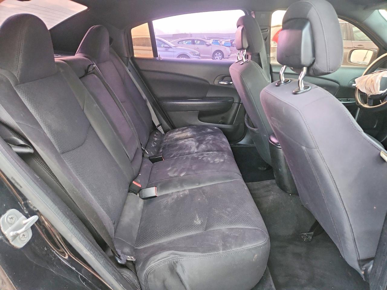 2014 Chrysler 200 lx