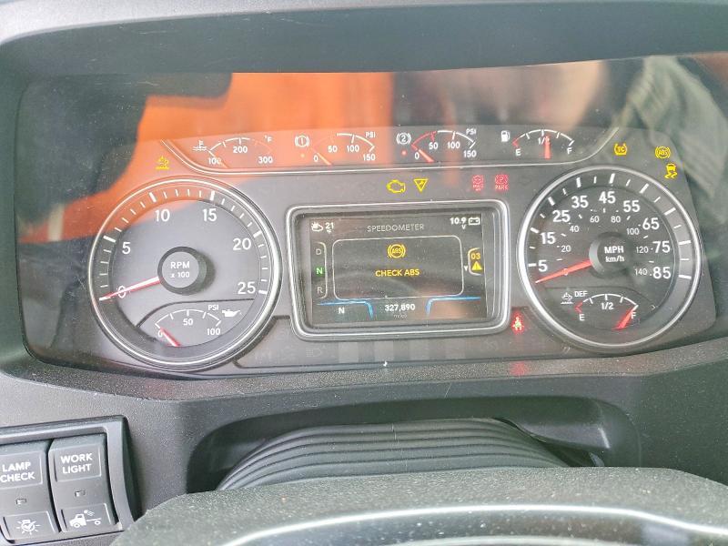 2023 International Lt625