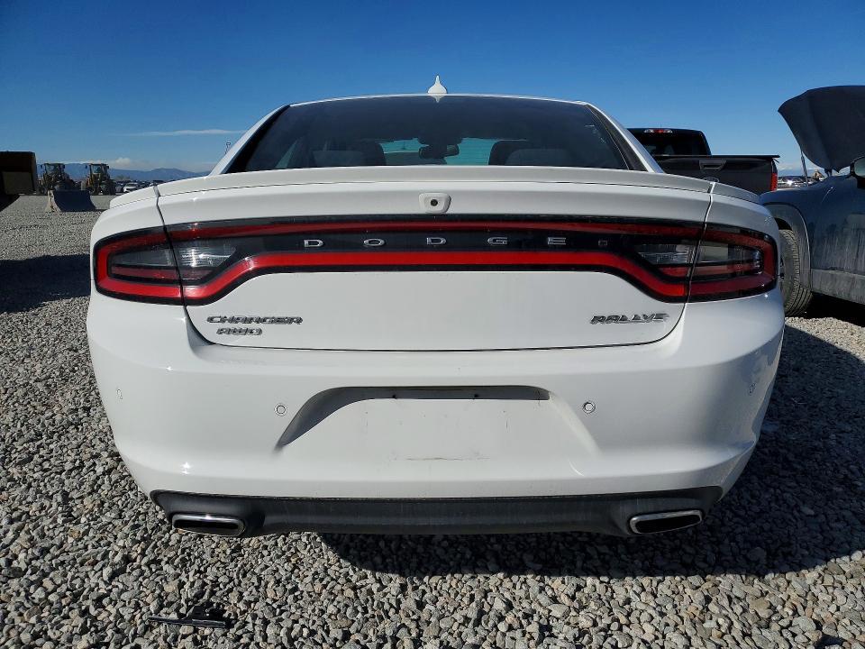 2016 Dodge Charger sxt