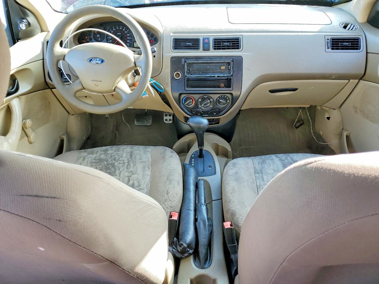 2005 Ford Focus ZX4