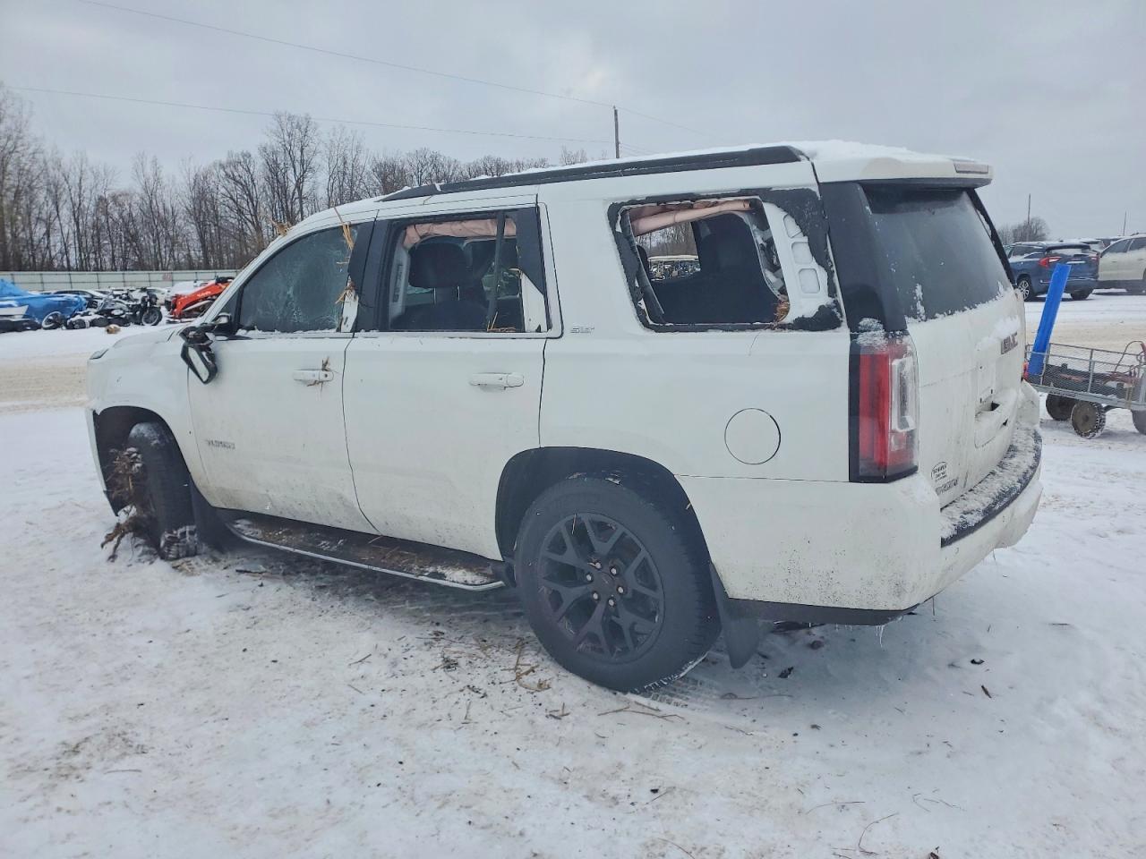 2019 GMC Yukon slt